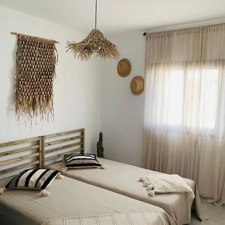 3 Bedroom Ocean Shore