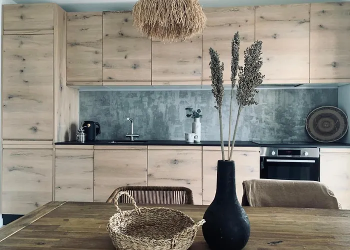 3 Bedroom Ocean Shore * Puerto de Santiago (Tenerife)